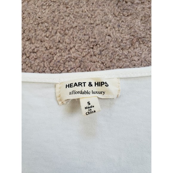 Heart & Hips Cropped white long sleeve with adjustable drawstrings. Size S - Picture 2 of 6
